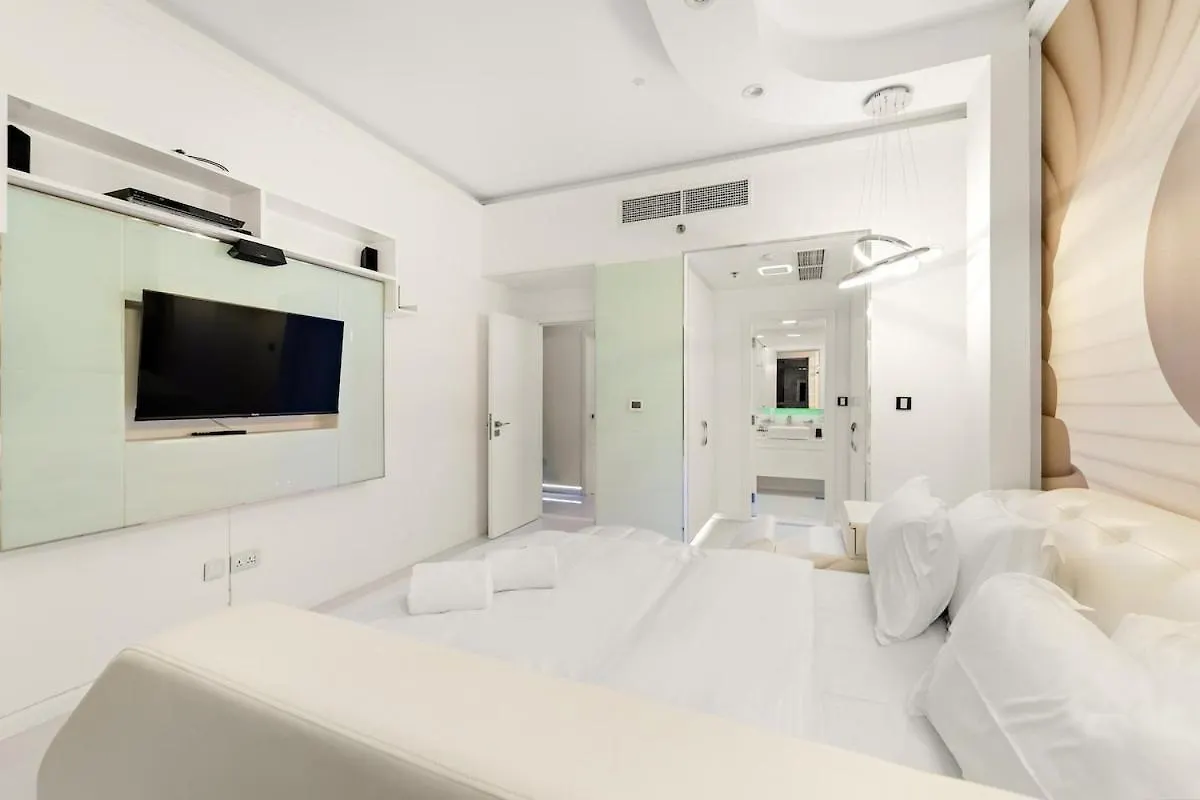 Apartment First Class 2Br Luxurious Living In Jbr Dubai United Arab Emirates